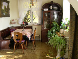 Balaton Tourism for lakeside holiday apartments.