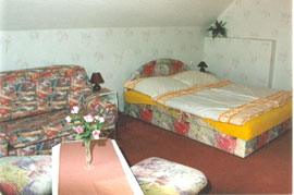 Balaton Tourism for lakeside holiday apartments.
